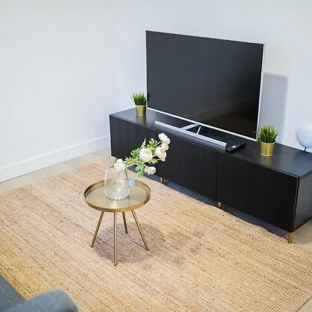Lavish 1 Bedroom 50m2 -ss177l- Apartment