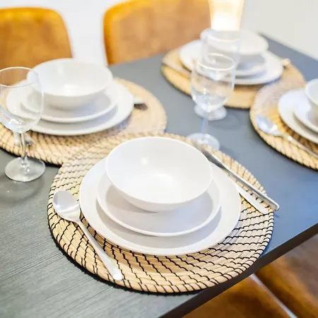 Lavish 1 Bedroom 50m2 -ss177l- Apartament